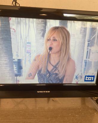 Tv united 15,6 senza digitale