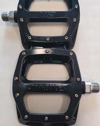 Pedali DMR bIkes V12 in Magnesio