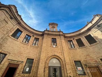 Ufficio storico in centro