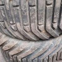 Coppia di pneumatici usati 600 50 22.5