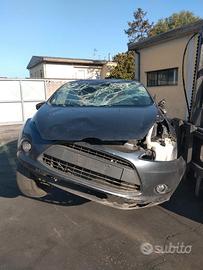 FORD FIESTA 2013 1.4 benzina RTJA demolito ricambi