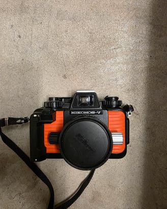 Nikon Nikonos V