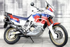 Honda Africa Twin 750 XRV