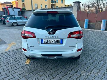 RENAULT KOLEOS 