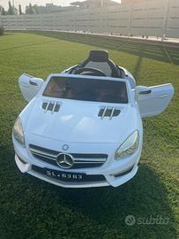 Auto elettrica Mercedes cabrio
