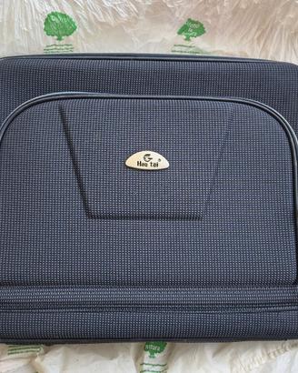 Borsa computer 17 pollici, Hao Tai