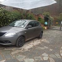 lancia y 1.2cc gpl del 2019