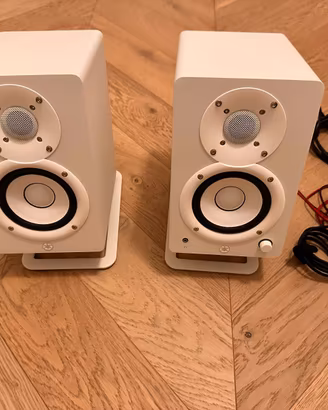 Yamaha HS4 Studio Monitor – Casse Attive