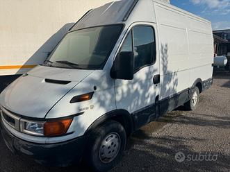 Iveco Daily 35C13 ruota singola