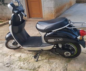 bici eletrica vitale con pedalata assistita