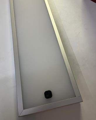 Mensola luminosa