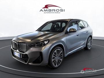 BMW iX1 M sport Premium package