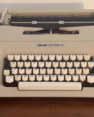 Olivetti Lettera 25 funzionante con valigetta