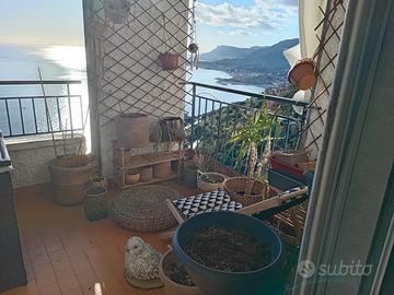 Appartamento vista mare