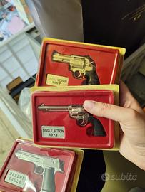 Pistole miniatura giocattolo da collezione fabbri