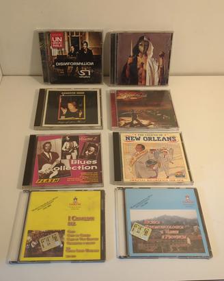 Lotto di 8 CD musicali di vari generi 