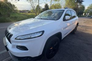 Jeep Cherokee night eagle