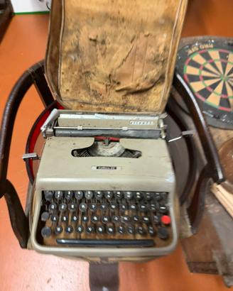 Olivetti lettera 22