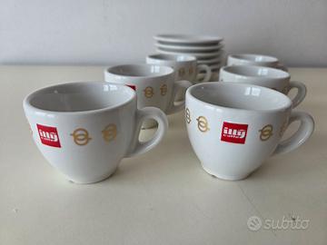 Set 6 Tazzine e 6 piattini illy Caffè "Serie Oro"