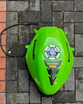 Serbatoio Kawasaki ninja 250r special edition