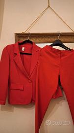 Blazer e pantaloni – Elegante e grintoso

