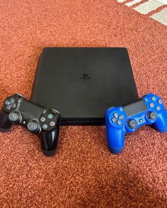 PS4 Slim, 2 controller originali e MINECRAFT