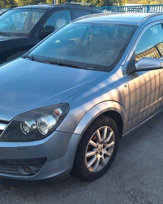 Opel Astra 1.6 Twinport Station Wagon Cosmo