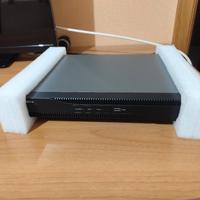 videoregistratore NVR Safire 4 canali 2TB + switch