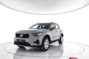 VOLVO XC40 B3 Mild hybrid Benzina Essential
