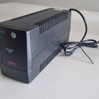 Gruppo di continuità Back ups APC da 650VA