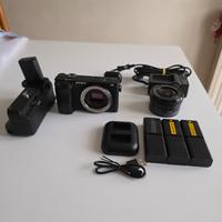 Sony alpha 6400 + accessori + obiettivo
