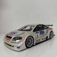 Opel V8 Coupe 1:18 Action