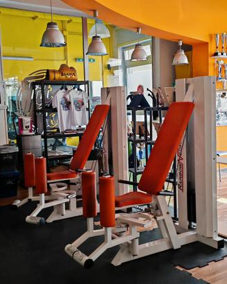 ATTREZZI PALESTRA 
