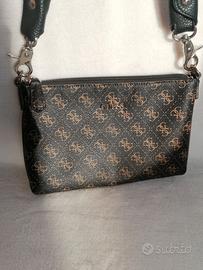 Borsetta Guess
