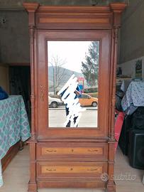Mobile in legno