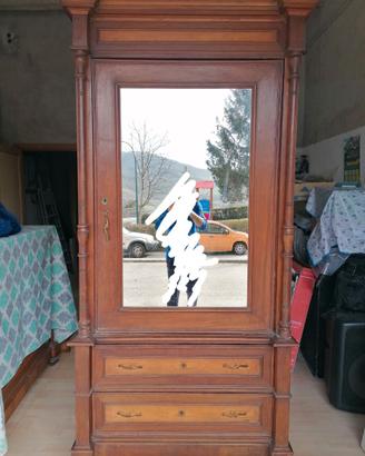 Mobile in legno
