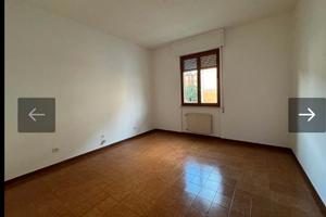 4 ampi vani con 2 balconi