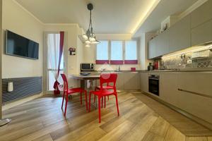 5 LOCALI A CALENZANO