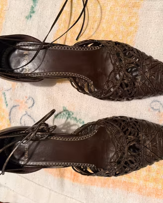 Scarpe donna décolleté tacco basso punta allungata