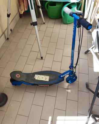 monopattino elettrico bambini