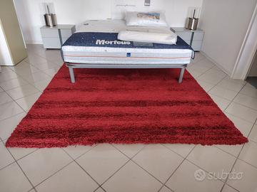 TAPPETO ROSSO