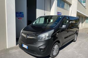 Opel vivaro 9 posti
