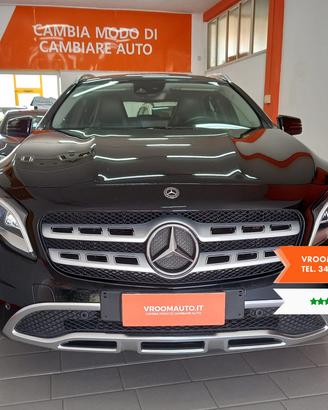 MERCEDES GLA (X156) GLA 200 d Automati...