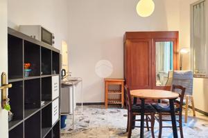 MONOLOCALE A FIRENZE
