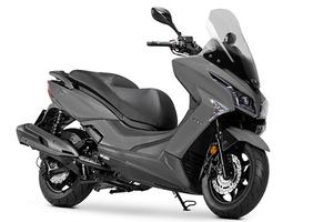 Kymco X-Town 300i "" promo ""