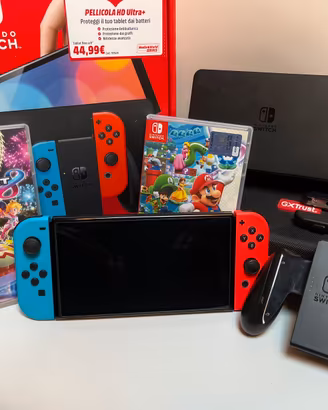 Nintendo Switch Oled+2 Giochi+Accessori e Custodia