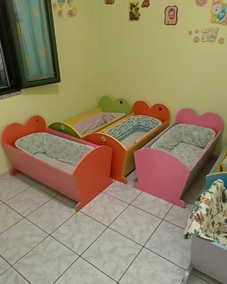 Culle-brande-seggioloni-tavolini-fasciatoi