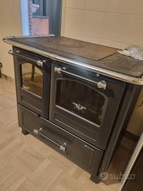 Stufa a legna Nordica