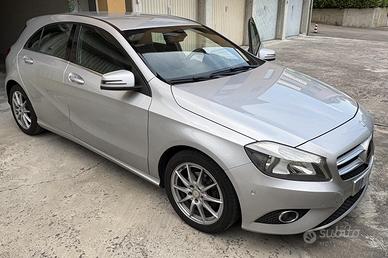 Mercedes Classe A 180 sport con optional in più