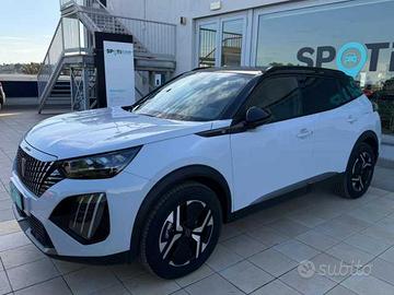Peugeot 2008 motore elettrico 136 CV GT
